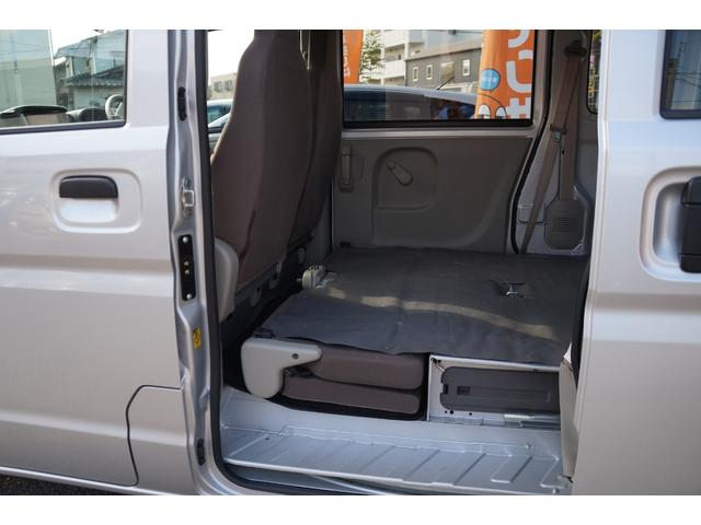 エブリイ ＰＡリミテッド　車検整備２年付・レンタＵＰ・キーレス・ナビ・Ｂｌｕｅｔｏｏｔｈオーディオ・ＣＤ／ＤＶＤビデオ・Ｂカメラ・ＥＴＣ・プライバシーガラス・エアコン・パワステ・４速オートマ・両側スライドドア・可倒式リアシート（28枚目）