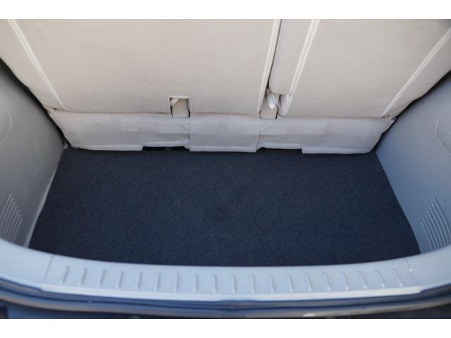 キューブ １５Ｘ　Ｍセレクション　車検令和８年７月３１日・純正ナビ・バックカメラ・ワンセグＴＶ・Ｂｌｕｅｔｏｏｔｈオーディオ・ＣＤ／ＤＶＤビデオ・スマートキー・プッシュスタート・ベンチシート・分割可倒式リアシート・パワステ・ＰＷ（35枚目）