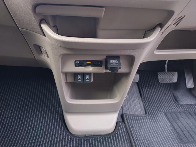 N-WGN G バックカメラ 衝突被害軽減システム スマートキー アイドリングストップ ベンチシート CVT 盗難防止システム ABS ESC 衝突安全ボディ エアコン パワーステアリング パワーウィンドウ(10枚目)