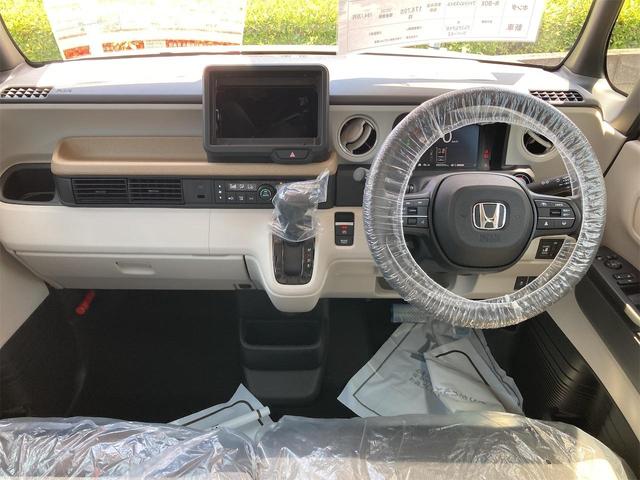 Ｎ－ＢＯＸ ファッションスタイル　届出済未使用車　ＬＥＤヘッドライト　オートライト　スマートキー　プッシュスターター　片側電動スライド　電動格納ドアミラー　クルーズコントロール　ＨｏｎｄａＳＥＮＳＩＮＧ（3枚目）