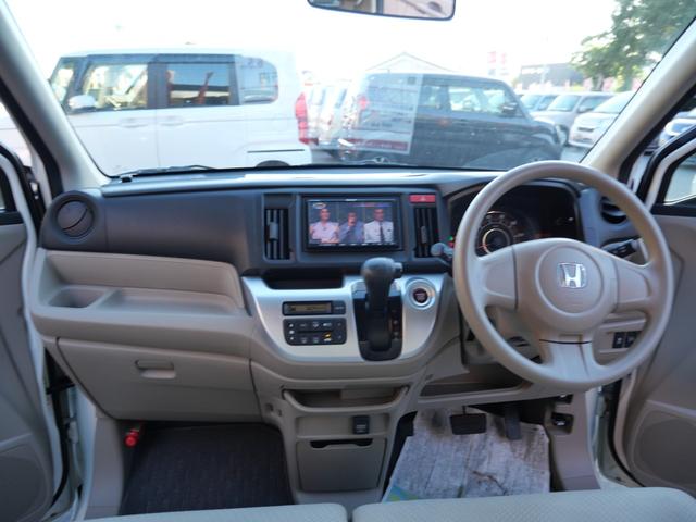 N-WGN G アイドリングストップ 横滑り防止装置 ナビ スマートキー プッシュスターター 電動格納ドアミラー オートエアコン ベンチシート(2枚目)