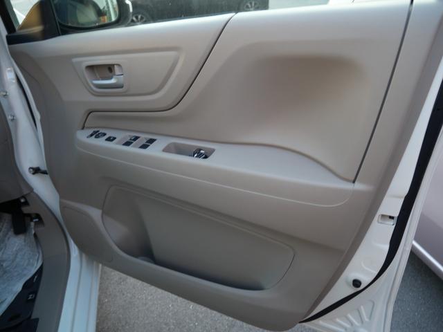 N-WGN G アイドリングストップ 横滑り防止装置 ナビ スマートキー プッシュスターター 電動格納ドアミラー オートエアコン ベンチシート(31枚目)