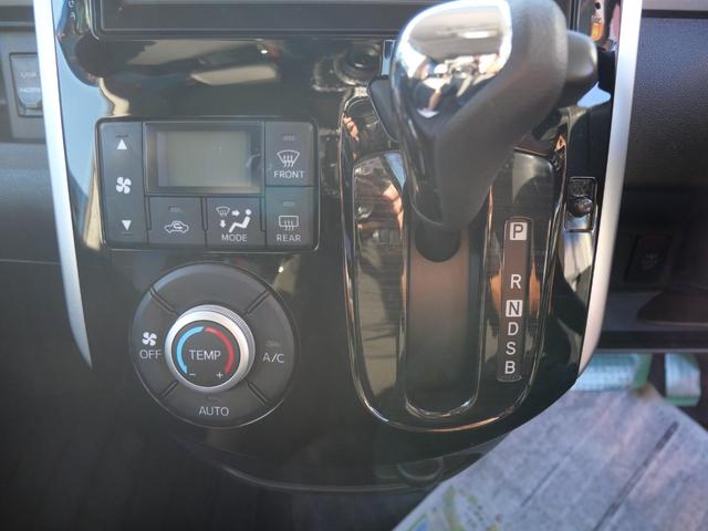 タント カスタムX トップエディションSA 片側電動スライドドア ナビ地デジTV スマートキー ETC プッシュスターター 電動格納ドアミラー ベンチシート LEDヘッドライト 衝突軽減ブレーキ アイドリングストップ 横滑り防止装置(7枚目)