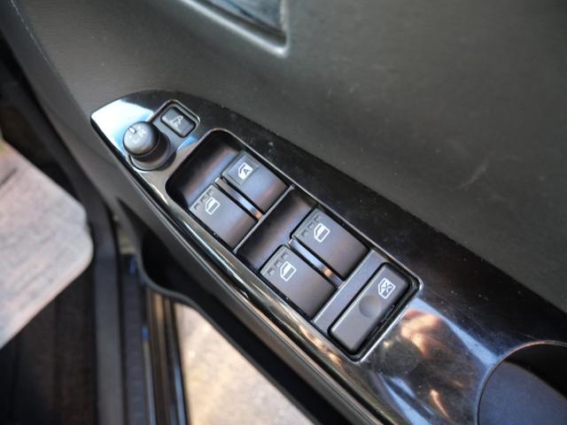 タント カスタムX トップエディションSA 片側電動スライドドア ナビ地デジTV スマートキー ETC プッシュスターター 電動格納ドアミラー ベンチシート LEDヘッドライト 衝突軽減ブレーキ アイドリングストップ 横滑り防止装置(8枚目)