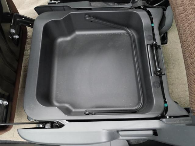 モコ X インテリジェントキー プッシュスターター CDデッキ オートエアコン 電動格納ドアミラー ベンチシート 社外アルミホイール ABS 運転席助手席エアバック(11枚目)