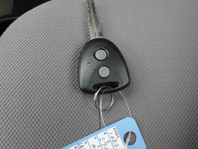 ミライース Ｌ　ＳＡ　衝突軽減ブレーキ　アイドリングストップ　横滑り防止装置　バックカメラ　ＤＶＤ再生　キーレスエントリー　ＡＢＳ　運転席助手席エアバック（7枚目）