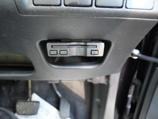 ムーヴ カスタム　ＲＳ　ハイパーＳＡ　衝突軽減ブレーキ　アイドリングストップ　横滑り防止装置　純正ナビ　バックカメラ　ＥＴＣ　スマートキー　プッシュスターター　ＬＥＤヘッドライト　純正エアロ　アルミ（7枚目）