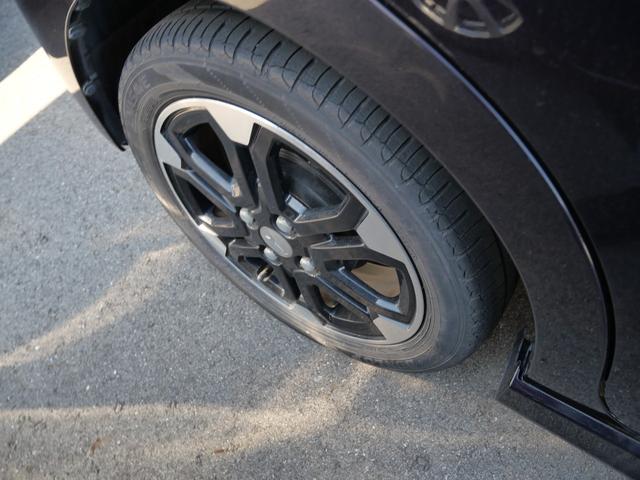 ムーヴ カスタム　ＲＳ　ハイパーＳＡ　衝突軽減ブレーキ　アイドリングストップ　横滑り防止装置　純正ナビ　バックカメラ　ＥＴＣ　スマートキー　プッシュスターター　ＬＥＤヘッドライト　純正エアロ　アルミ（33枚目）