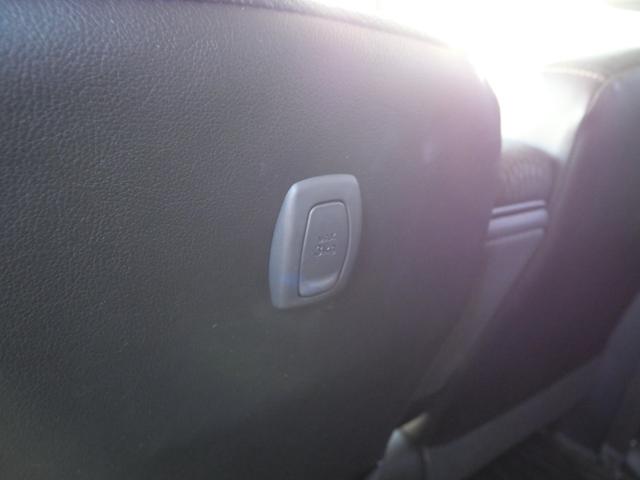 ムーヴ カスタム　Ｘ　ハイパーＳＡＩＩ　衝突軽減ブレーキ　アイドリングストップ　横滑り防止装置　ナビ　スマートキー　プッシュスターター　ＬＥＤヘッドライト　純正エアロ　アルミホイール　電動格納ドアミラー　ベンチシート（17枚目）