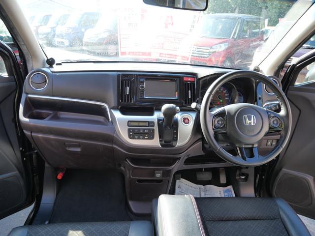 Ｎ－ＷＧＮカスタム Ｇ・Ａパッケージ　衝突軽減ブレーキ　アイドリングストップ　横滑り防止装置　ナビ　ＥＴＣ　スマートキー　プッシュスターター　電動格納ドアミラー　オートエアコン　ベンチシート　ＨＩＤヘッドライト　アルミホイール（2枚目）