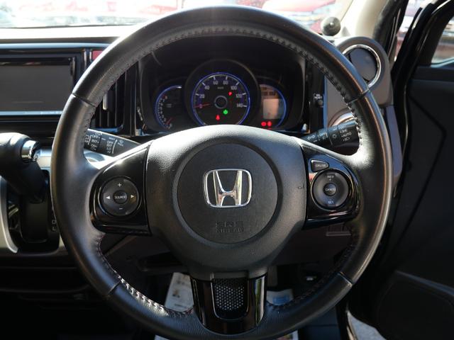 Ｎ－ＷＧＮカスタム Ｇ・Ａパッケージ　衝突軽減ブレーキ　アイドリングストップ　横滑り防止装置　ナビ　ＥＴＣ　スマートキー　プッシュスターター　電動格納ドアミラー　オートエアコン　ベンチシート　ＨＩＤヘッドライト　アルミホイール（6枚目）