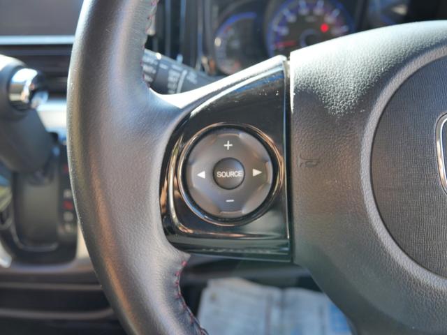 Ｎ－ＷＧＮカスタム Ｇ・Ａパッケージ　衝突軽減ブレーキ　アイドリングストップ　横滑り防止装置　ナビ　ＥＴＣ　スマートキー　プッシュスターター　電動格納ドアミラー　オートエアコン　ベンチシート　ＨＩＤヘッドライト　アルミホイール（7枚目）