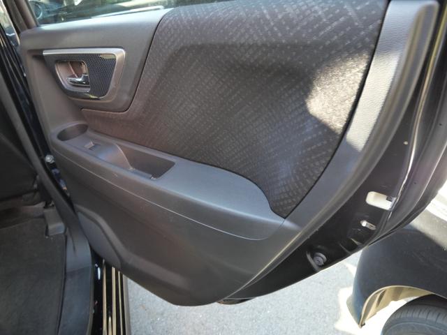 Ｎ－ＷＧＮカスタム Ｇ・Ａパッケージ　衝突軽減ブレーキ　アイドリングストップ　横滑り防止装置　ナビ　ＥＴＣ　スマートキー　プッシュスターター　電動格納ドアミラー　オートエアコン　ベンチシート　ＨＩＤヘッドライト　アルミホイール（31枚目）