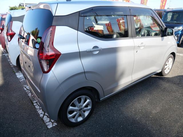 デイズ Ｘ　衝突軽減ブレーキ　クリアランスソナー　スマートキー　プッシュスターター　電動格納ドアミラー　ベンチシート　オートエアコン　純正アルミホイール（22枚目）