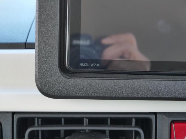 ムーヴキャンバス ストライプスG 両側電動スライドドア ナビ バックカメラ スマートキー プッシュスターター オートライト LEDヘッドライト 衝突軽減ブレーキ アイドリングストップ 横滑り防止装置 クリアランスソナー(5枚目)