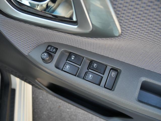 ムーヴ カスタム X SA LEDヘッドライト 純正アルミ ETC スマートキー プッシュスターター オートライト 電動格納ドアミラー オートエアコン ベンチシート 衝突軽減ブレーキ アイドリングストップ 横滑り防止装置(14枚目)