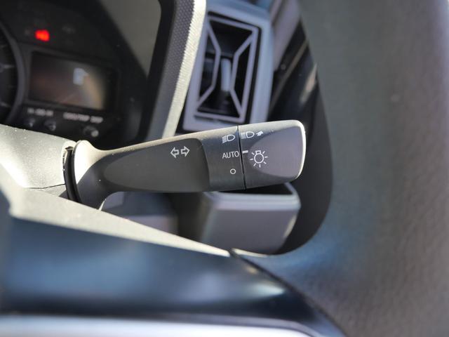 タフト X LEDヘッドライト ガラスルーフ スマートキー プッシュスターター オートライト 電動格納ドアミラー 衝突軽減ブレーキ クリアランスソナー 横滑り防止装置 アイドリングストップ(8枚目)