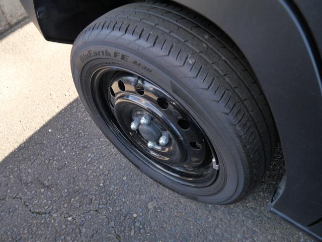 タフト X LEDヘッドライト ガラスルーフ スマートキー プッシュスターター オートライト 電動格納ドアミラー 衝突軽減ブレーキ クリアランスソナー 横滑り防止装置 アイドリングストップ(30枚目)