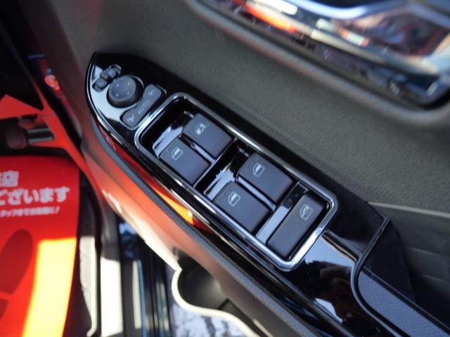 タント カスタムX LEDヘッドライト 純正エアロ 純正アルミホイール 両側電動スライドドア オートライト スマートキー プッシュスターター オートライト ベンチシート オートエアコン(19枚目)