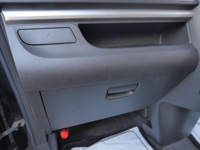 タント カスタムX SA 衝突軽減ブレーキ アイドリングストップ 横滑り防止装置 LEDヘッドライト 純正エアロ 純正アルミホイール ナビ スマートキー プッシュスターター 電動格納ドアミラー ベンチシート オートエアコン(10枚目)