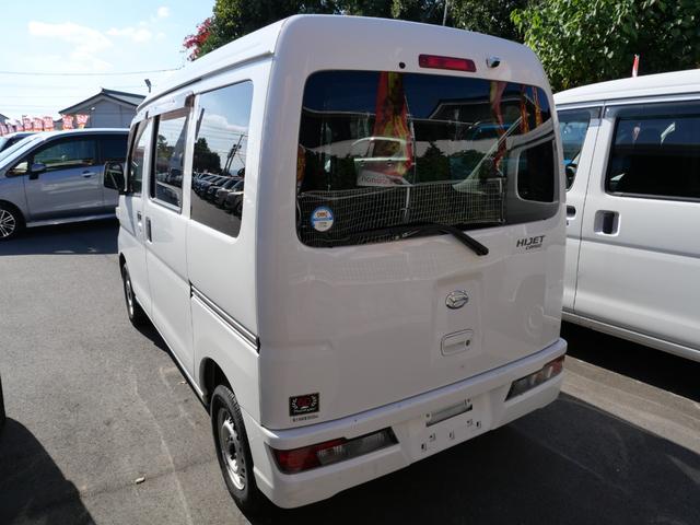 �V�Ԕ̔����s���Ă���܂��B�e���[�J�[�̐V�Ԃ���舵���Ă���܂��̂œ��X�X�^�b�t�܂ŁA���C�y�ɂ����k�������B