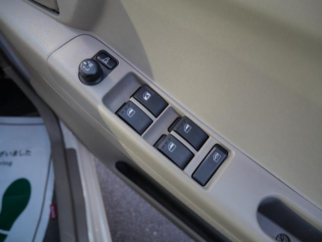 ���ÎԂɊւ��܂��ẮA�ۏؕt�̔��ƂȂ�܂��B�ʓr�L���ۏ؂����p�ӂ��Ă���܂��̂ŁA���C�y�ɂ����k�������B