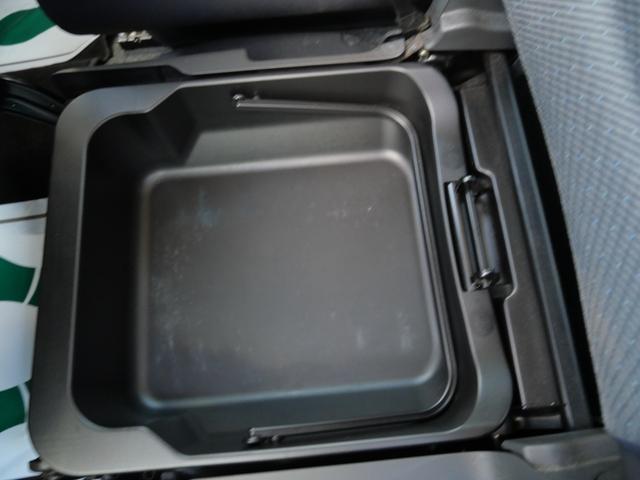 ワゴンＲ ＦＸ　車検２年付　走行４６０００ｋｍ　アイドリングストップ　ＣＤデッキ　オートエアコン　ベンチシート　シートヒーター　電動格納ドアミラー　運転席助手席エアバック（15枚目）