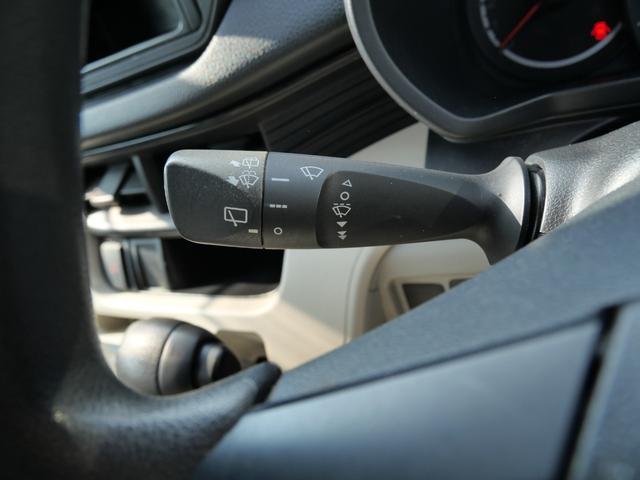 ムーヴ Ｌ　アイドリングストップ　横滑り防止装置　ＥＴＣ　ＣＤデッキ　ベンチシート　電動格納ドアミラー　運転席助手席エアバック（9枚目）