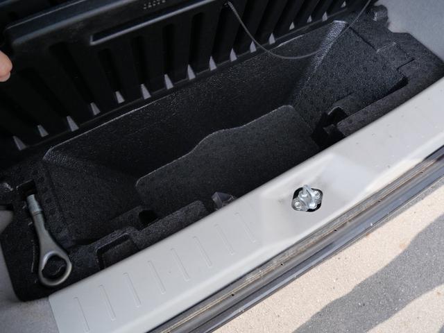 ムーヴ Ｌ　アイドリングストップ　横滑り防止装置　ＥＴＣ　ＣＤデッキ　ベンチシート　電動格納ドアミラー　運転席助手席エアバック（20枚目）