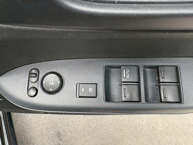 �p���[�E�B���h�E�̃X�C�b�`�ł��B�@���ׂĂ̑��̑S�E�S�J���I�[�g�łł��܂���