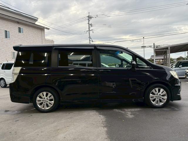 ステップワゴンスパーダ Z SDナビ 両側電動スライドドア ドライブレコーダー バックカメラ TV ETC スマートキー アルミホイール(19枚目)