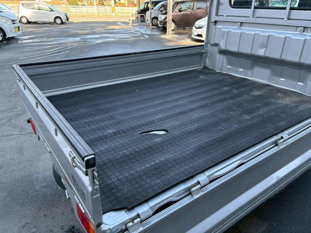 キャリイトラック KCエアコン・パワステ 5MT DVD Bluetooth ETC(19枚目)