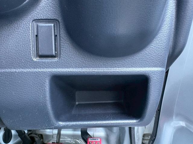 キャリイトラック KCエアコン・パワステ 5MT DVD Bluetooth ETC(30枚目)