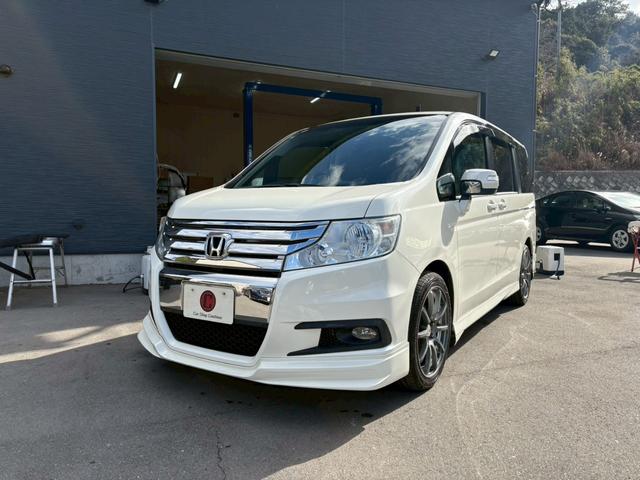 ステップワゴンスパーダ Ｚ　ＨＤＤナビ　両側電動スライドドア　ドライブレコーダー　後席モニター　バックカメラ　ＥＴＣ　ＴＶ　スマートキー　アルミホイール（2枚目）