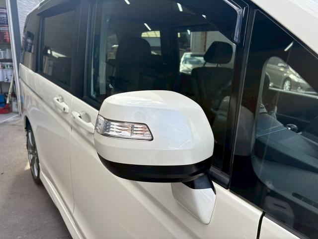 ステップワゴンスパーダ Ｚ　ＨＤＤナビ　両側電動スライドドア　ドライブレコーダー　後席モニター　バックカメラ　ＥＴＣ　ＴＶ　スマートキー　アルミホイール（8枚目）