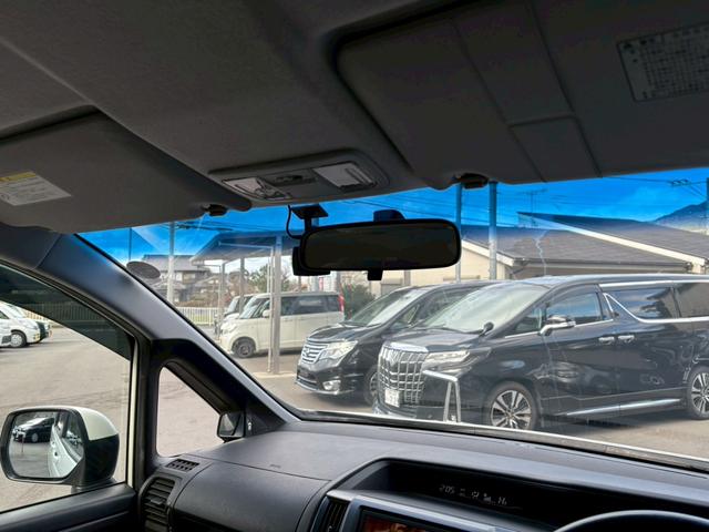 ステップワゴンスパーダ Ｚ　ＨＤＤナビ　両側電動スライドドア　ドライブレコーダー　後席モニター　バックカメラ　ＥＴＣ　ＴＶ　スマートキー　アルミホイール（28枚目）