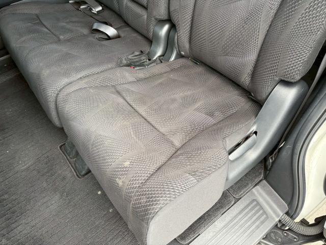 ステップワゴンスパーダ Ｚ　ＨＤＤナビ　両側電動スライドドア　ドライブレコーダー　後席モニター　バックカメラ　ＥＴＣ　ＴＶ　スマートキー　アルミホイール（63枚目）