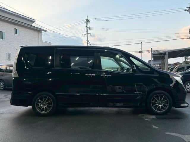 セレナ ハイウェイスターＧ　Ｓ－ハイブリッド　エアロモード　ＳＤナビ　両側電動スライドドア　Ｂｌｕｅｔｏｏｔｈ　バックカメラ　ＥＴＣ　ＴＶ　スマートキー　アルミホイール（19枚目）