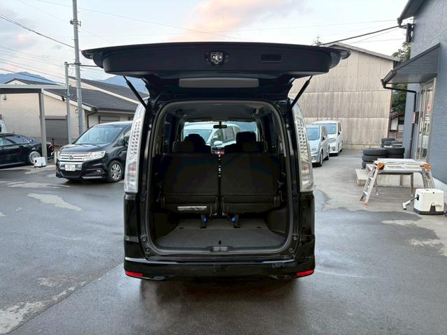 セレナ ハイウェイスターＧ　Ｓ－ハイブリッド　エアロモード　ＳＤナビ　両側電動スライドドア　Ｂｌｕｅｔｏｏｔｈ　バックカメラ　ＥＴＣ　ＴＶ　スマートキー　アルミホイール（74枚目）