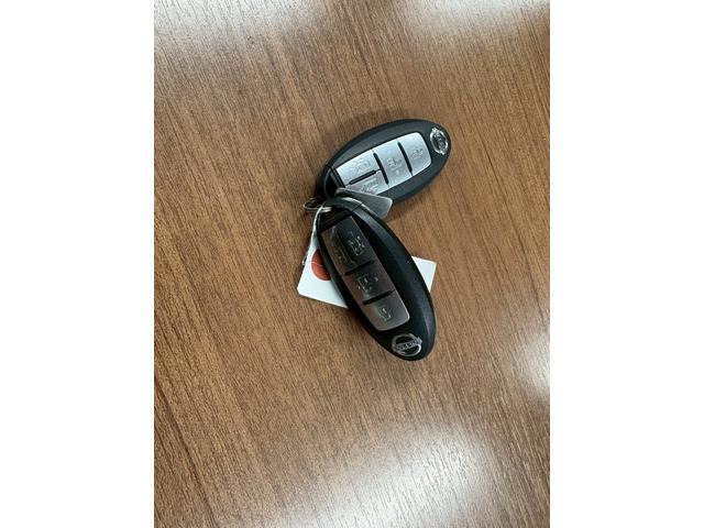 セレナ ハイウェイスターＧ　Ｓ－ハイブリッド　エアロモード　ＳＤナビ　両側電動スライドドア　Ｂｌｕｅｔｏｏｔｈ　バックカメラ　ＥＴＣ　ＴＶ　スマートキー　アルミホイール（80枚目）