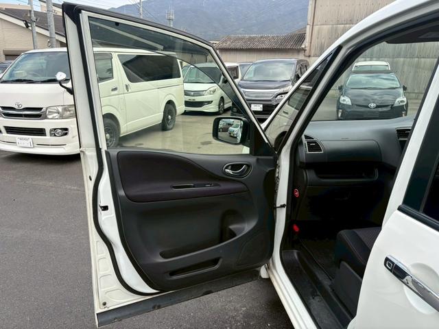 セレナ ハイウェイスター　Ｓ－ハイブリッド　エアロモード　ＳＤナビ　両側電動スライドドア　バックカメラ　ＥＴＣ　ＴＶ　スマートキー　アルミホイール（48枚目）