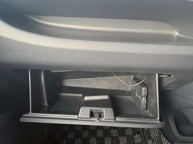 �y�O���[�u�{�b�N�X�z�Ԍ��ؓ���⏑�ނȂǂ����[�ł��܂���