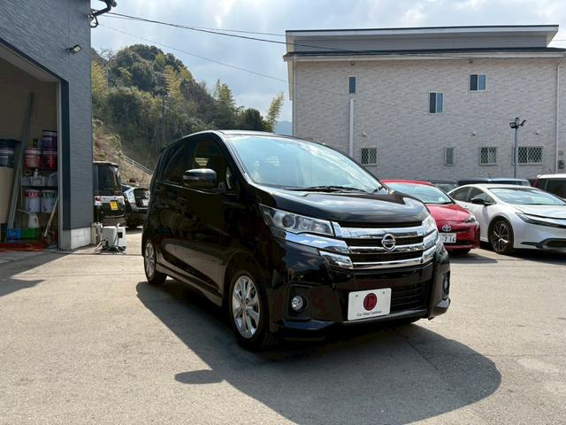 �J�[�I�[�g�R���e�B�j���[�ł́A�����߂₷�����i�т̒��ÎԂ𒆐S�Ɏ�葵���Ă���܂��B�܂��A���\�Z�ɉ����đS���̃I�[�N�V�������炨�q�l�̃j�[�Y�Ƀ}�b�`�������N���}���X�s�[�f�B�[�ɂ��T���������܂��B