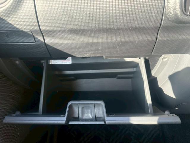 �y�O���[�u�{�b�N�X�z�Ԍ��ؓ���⏑�ނȂǂ����[�ł��܂���