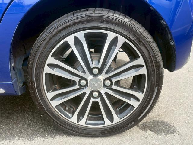 �����������A���~�z�C�[�������Ă���܂��B