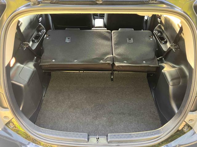 アクア Ｇ　Ｇ’ｓ　ドライブレコーダー　ＥＴＣ　バックカメラ　ナビ　ＴＶ　アルミホイール　オートライト　スマートキー　電動格納ミラー　ＣＶＴ　衝突安全ボディ　ＡＢＳ　ＣＤ　ＤＶＤ再生　Ｂｌｕｅｔｏｏｔｈ　エアコン（19枚目）