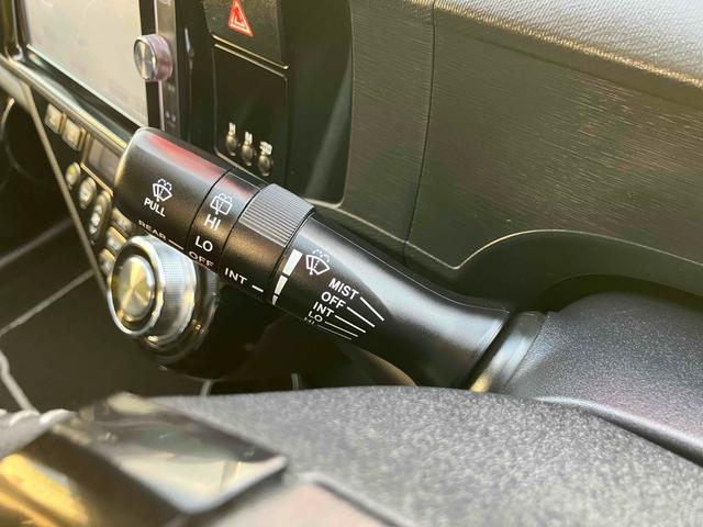 アクア Ｇ　Ｇ’ｓ　ドライブレコーダー　ＥＴＣ　バックカメラ　ナビ　ＴＶ　アルミホイール　オートライト　スマートキー　電動格納ミラー　ＣＶＴ　衝突安全ボディ　ＡＢＳ　ＣＤ　ＤＶＤ再生　Ｂｌｕｅｔｏｏｔｈ　エアコン（53枚目）