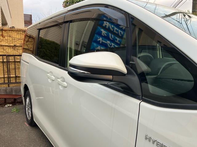 ノア ハイブリッドＸ　片側電動スライドドア　ナビ　テレビ　バックカメラ　ＥＴＣ　スマートキー　プッシュスタート　アイドリングストップ　ＬＥＤヘッドランプ　Ｂｌｕｅｔｏｏｔｈ接続（10枚目）