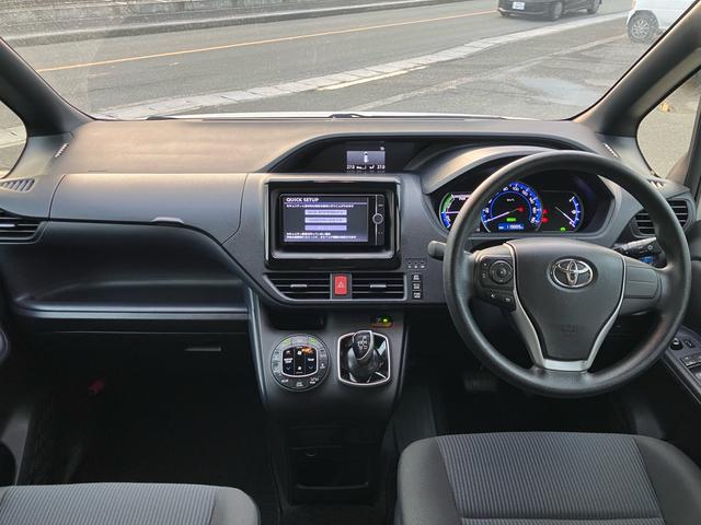 ノア ハイブリッドＸ　片側電動スライドドア　ナビ　テレビ　バックカメラ　ＥＴＣ　スマートキー　プッシュスタート　アイドリングストップ　ＬＥＤヘッドランプ　Ｂｌｕｅｔｏｏｔｈ接続（26枚目）