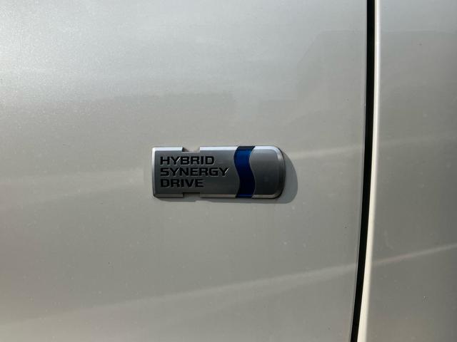 エスクァイア ハイブリッドＧｉ　両側電動スライドドア　ナビ　フルセグテレビ　バックカメラ　ＥＴＣ　アイドリングストップ　ドライブレコーダー　オートクルーズコントロール　Ｂｌｕｅｔｏｏｔｈ接続（17枚目）
